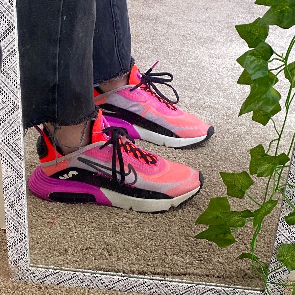 Nike Air Max 2090